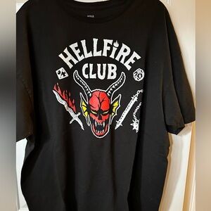 Hellfire Club - Stranger Things - T-Shirt
